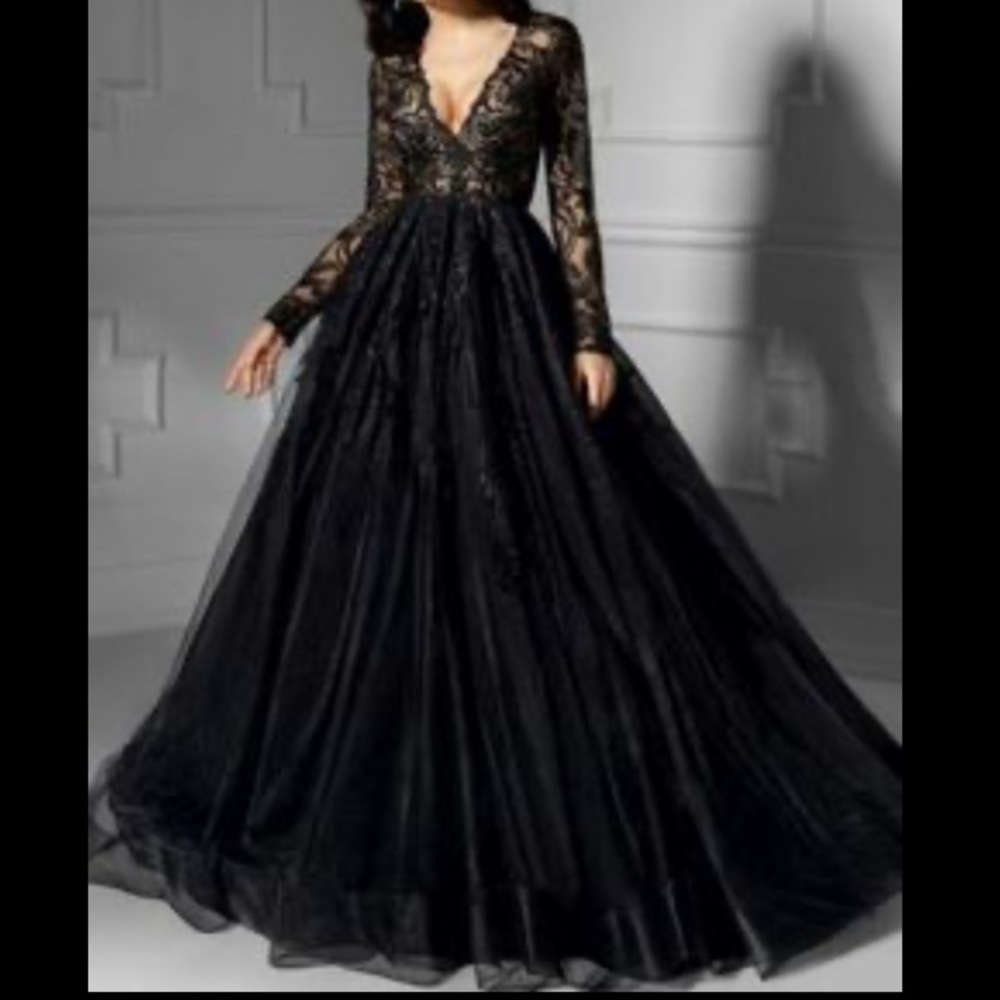 Glamazon | black soft tule lace prinsses dress